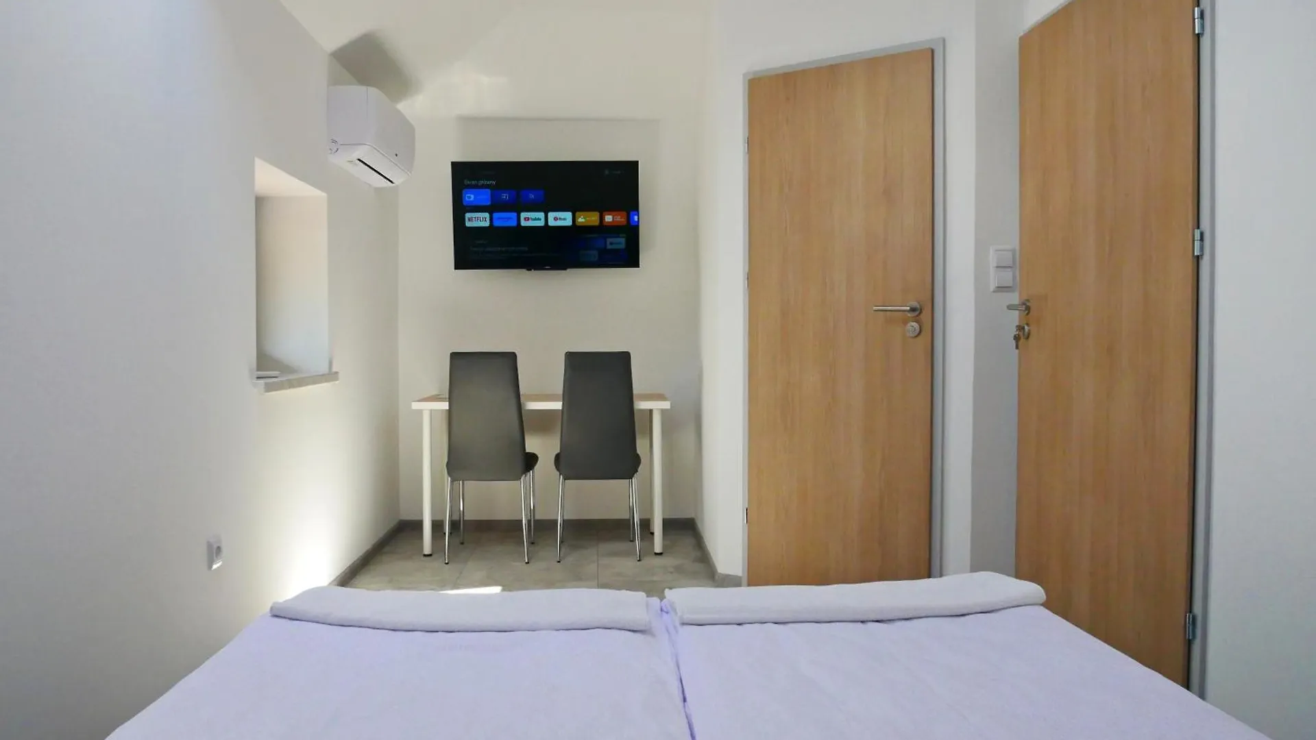 Appartement Alda à Pyrzowice Séjour chez l'habitant